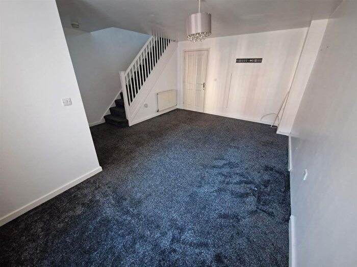 3 Bedroom End Of Terrace House To Rent In Hospital Street, Walsall, WS2