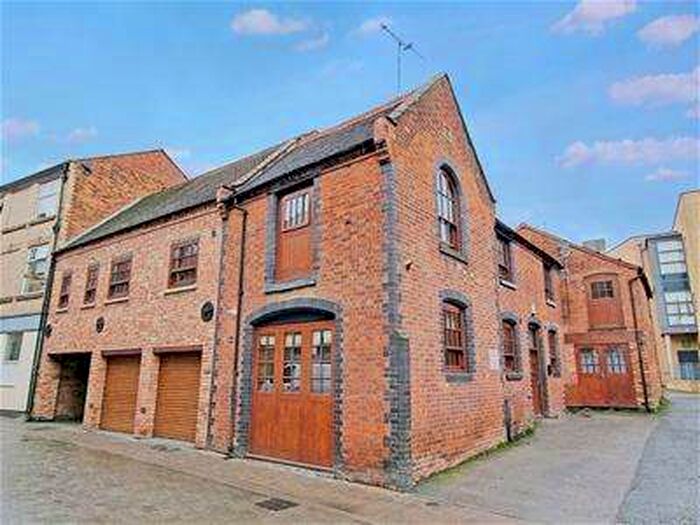 2 Bedroom Apartment To Rent In Drury Court, Rugby, CV21