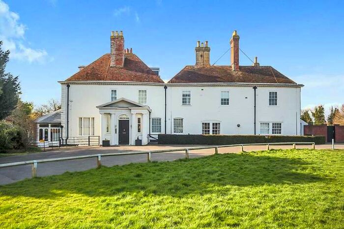 1 Bedroom Apartment To Rent In The Mount London Road, Faversham, Kent, ME13