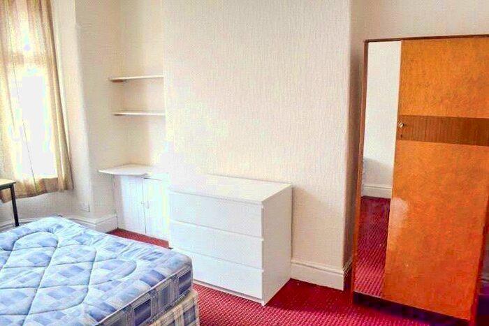 4 Bedroom Terraced House To Rent In Filey Road, Fallowfield, M14