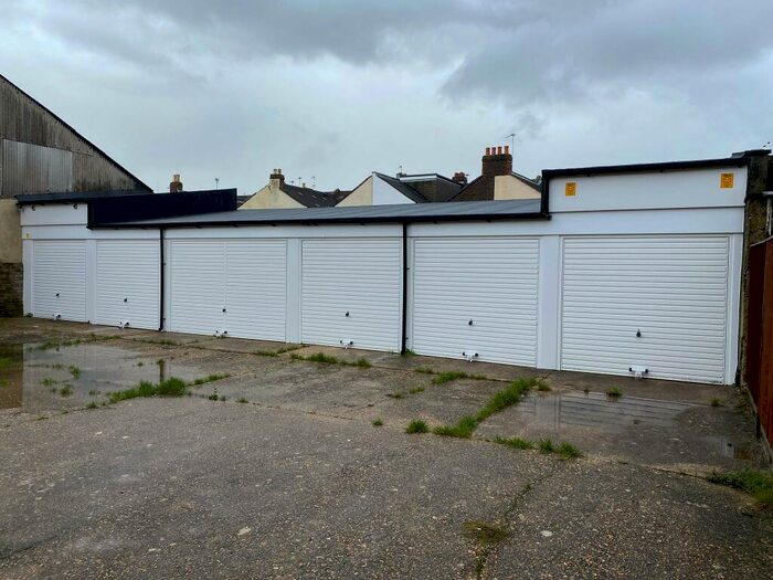 Garage / Parking To Rent In Garage Haslemere Road, Southsea, PO4