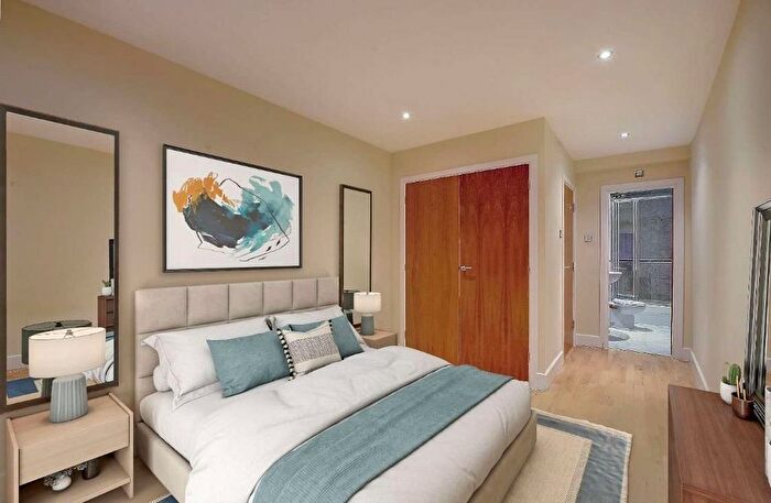 3 Bedroom Flat To Rent In Garrick House, St Martin's Lane, Covent Garden, Holborn, Leicester Square, London, WC2N