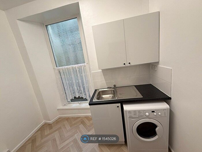1 Bedroom Flat To Rent In Alexandra Rd, Plymouth, PL4