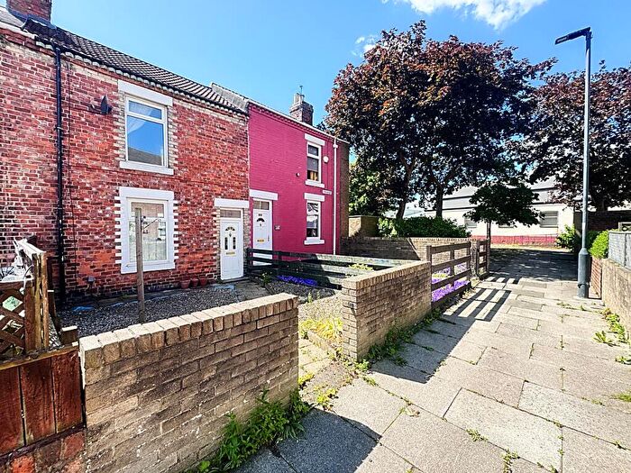 2 Bedroom Terraced House For Sale In Union Street, Wallsend, NE28