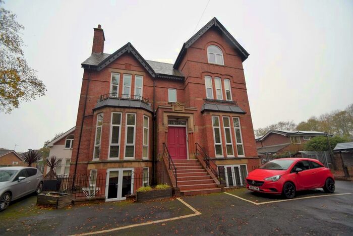 3 Bedroom Flat To Rent In Cavendish House, Cavendish Road, Eccles, M30