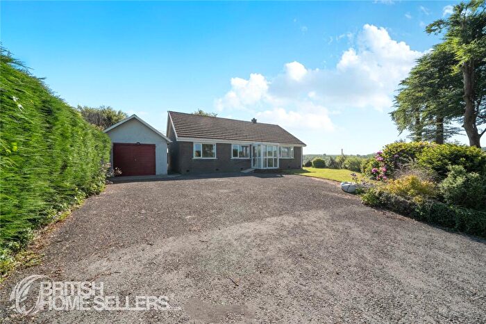 3 Bedroom Bungalow For Sale In Cynwyl Elfed, Carmarthen, Carmarthenshire, SA33