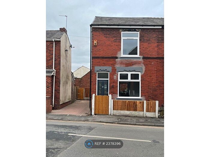 4 Bedroom End Of Terrace House To Rent In Silver Street, Manchester, M44