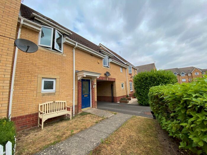 2 Bedroom Maisonette To Rent In Clay Furlong, Leighton Buzzard, LU7