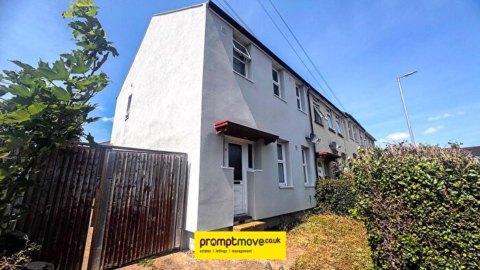 3 Bedroom Property For Sale In Whitecroft Road, Luton, LU2