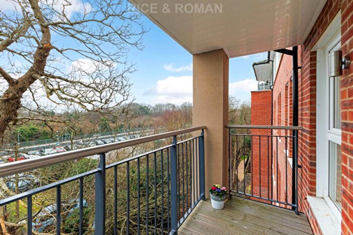 2 Bedroom Retirement Property For Sale In Augustus House, Virginia Water, GU25