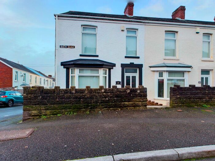 2 Bedroom End Of Terrace House To Rent In Bath Road, Morriston, Swansea, SA6
