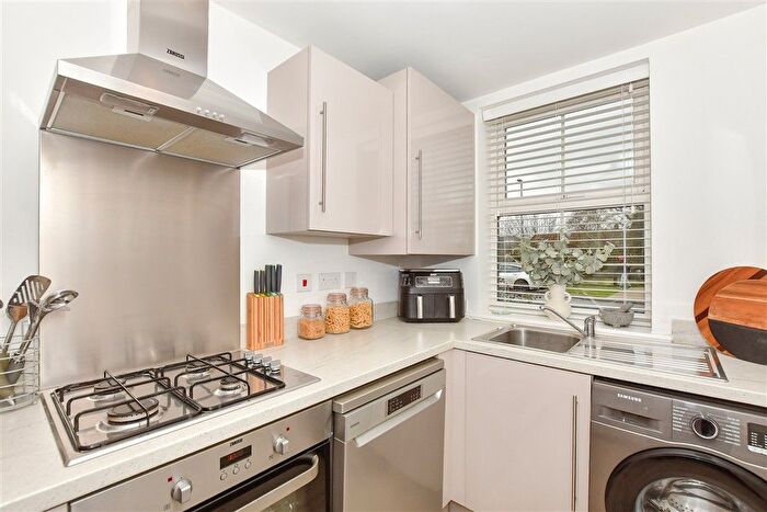 2 Bedroom End Terrace House For Sale In Pearson Drive, Staplehurst, Tonbridge, Kent, TN12