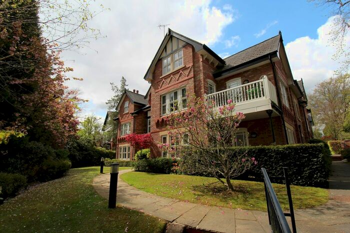2 Bedroom Flat To Rent In Portland Place, Belgrave Road, Bowdon, Altrincham, WA14