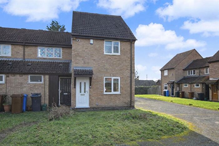 2 Bedroom Town House For Sale In New Terrace, Sandiacre, Nottingham, NG10