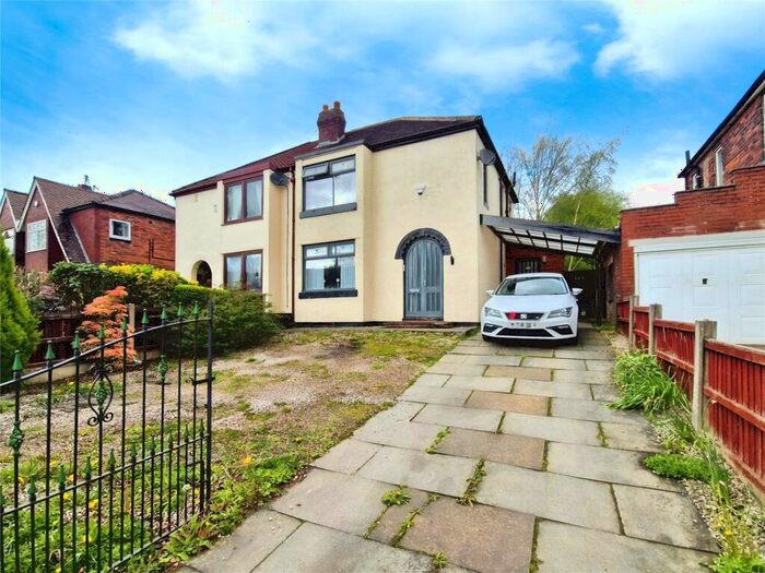 3 Bedroom Semi-Detached House To Rent In Manchester Road, Worsley, Manchester, Greater Manchester, M28