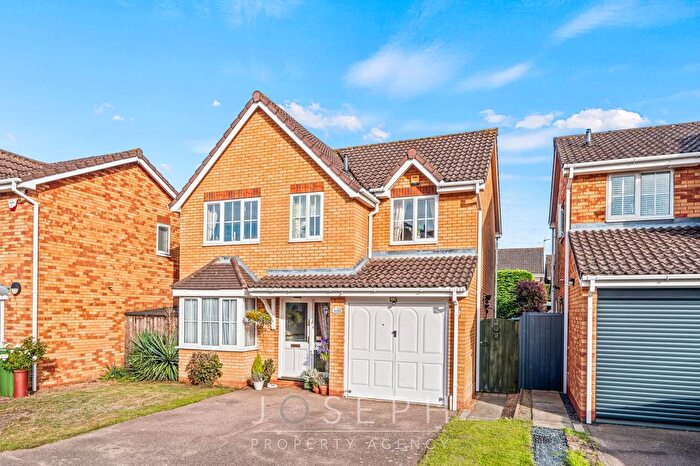 4 Bedroom Detached House For Sale In Rowan Close, Purdis Farm, IP3