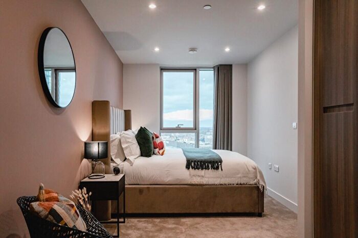 2 Bedroom Apartment To Rent In William Jessop Way, Liverpool, Merseyside, L3