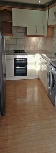 2 Bedroom Bungalow To Rent In Coldstream Close, WA2