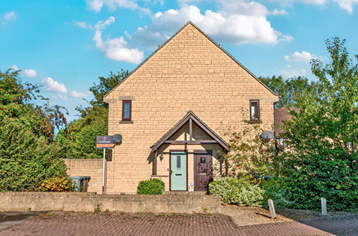 1 Bedroom Terraced House For Sale In Farmington Drive, Witney, Oxfordshire, OX28