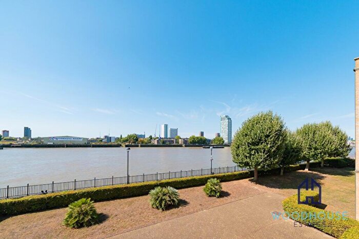 1 Bedroom Flat To Rent In Ferguson Close, London, E14