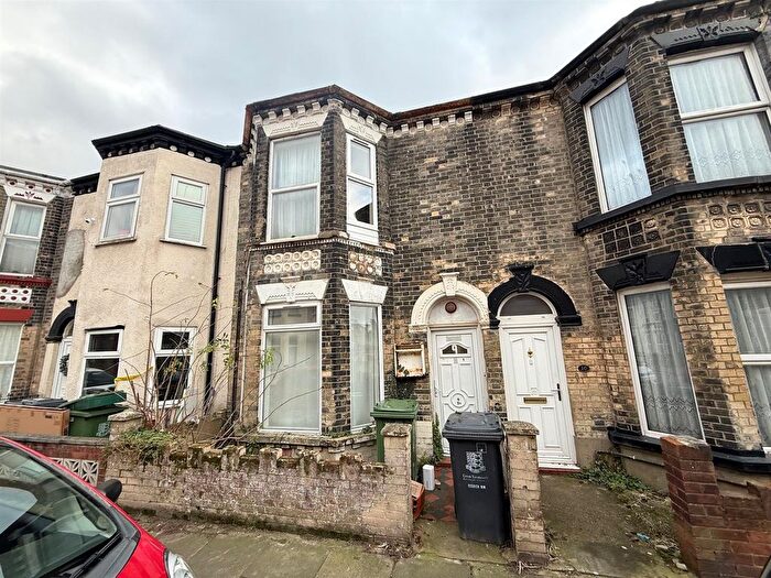 2 Bedroom Flat For Sale In Anson Road, Great Yarmouth, NR31