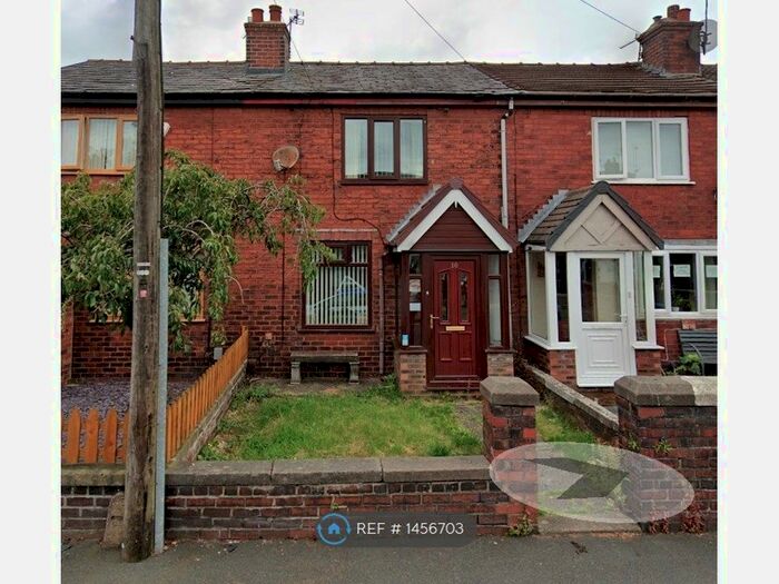 2 Bedroom Terraced House To Rent In Norfolk Avenue, Heywood, OL10