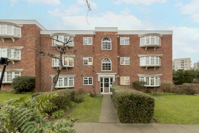 2 Bedroom Flat To Rent In Bispham Road, Hanger Lane, NW10