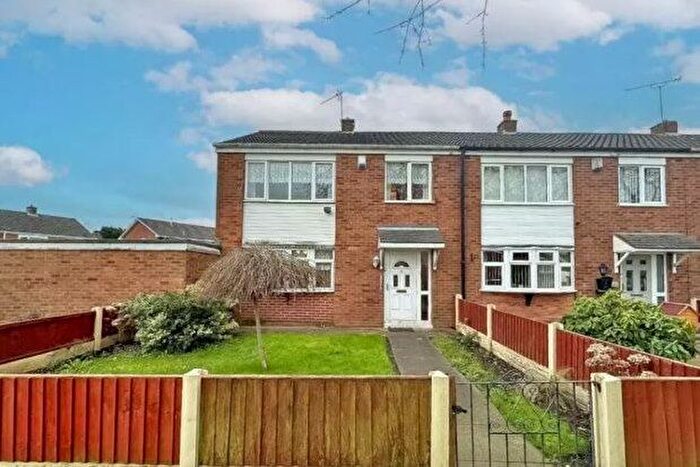 3 Bedroom Property To Rent In Cross Street, Walsall, WS3