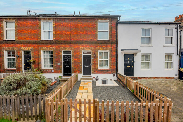 3 Bedroom Terraced House To Rent In Lattimore Road, St. Albans, Hertfordshire, AL1