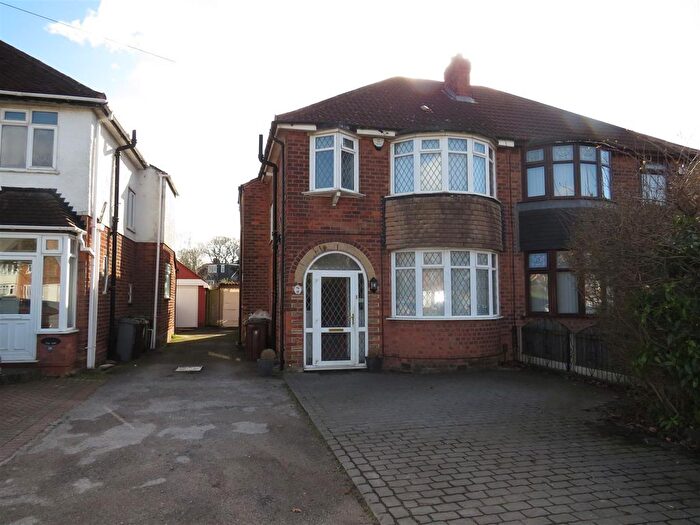 3 Bedroom Semi-Detached House To Rent In Water Orton Road, Castle Bromwich, Birmingham, B36