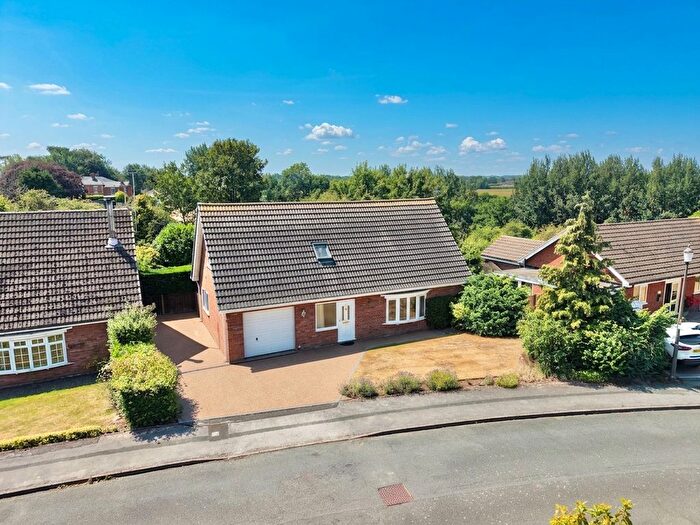 3 Bedroom Detached House For Sale In Moorsfield Avenue, Audlem, CW3