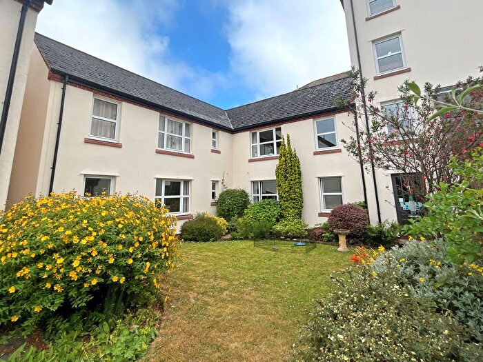 1 Bedroom Flat For Sale In Brewery Lane, Sidmouth, EX10