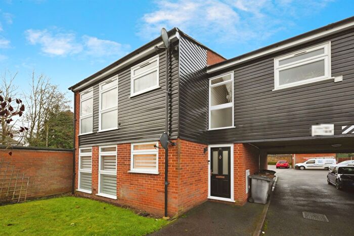 2 Bedroom Maisonette For Sale In Station Road, Puckeridge, Ware, SG11
