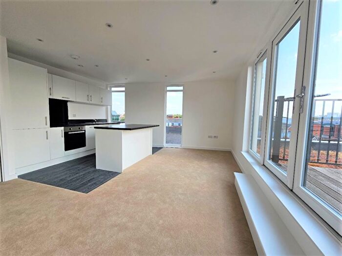 2 Bedroom Apartment To Rent In Jacksons Corner, Central Reading, RG1