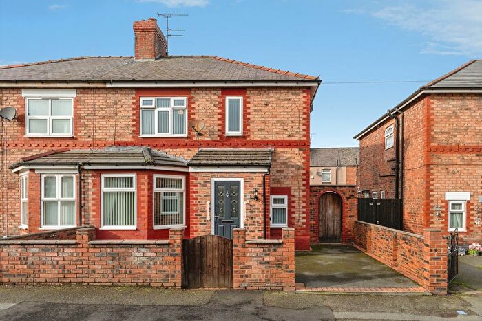 3 Bedroom Semi Detached House For Sale In Grace Road, Ellesmere Port, Cheshire, CH65