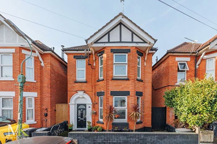4 Bedroom Detached House For Sale In St. Marys Road, Bournemouth, BH1