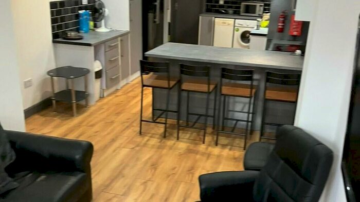 5 Bedroom Terraced House To Rent In Heeley Road - Bath Student Property, B29