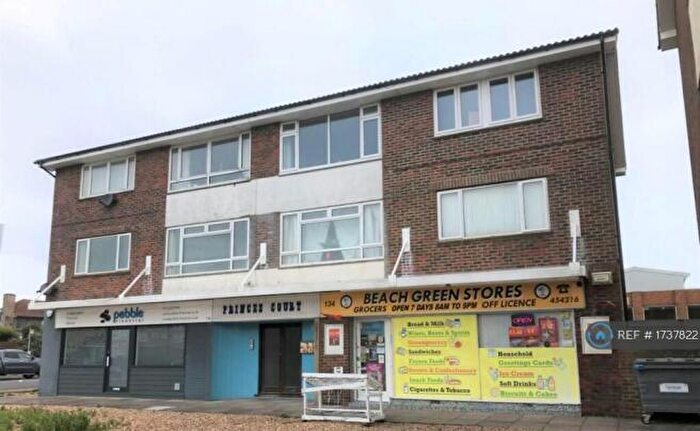2 Bedroom Flat To Rent In Beach Green, Shoreham-By-Sea, BN43