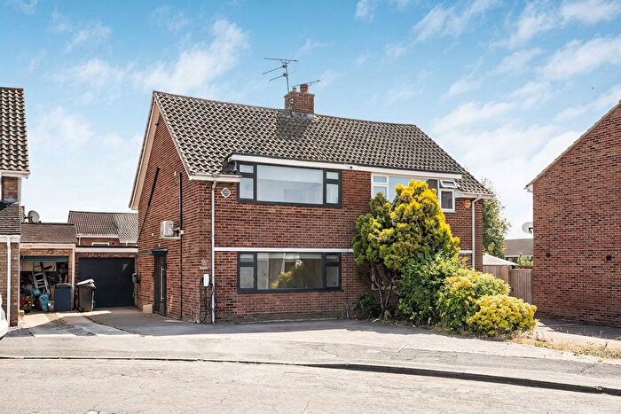 3 Bedroom Semi-Detached House For Sale In Sywell Road, Swindon, SN3
