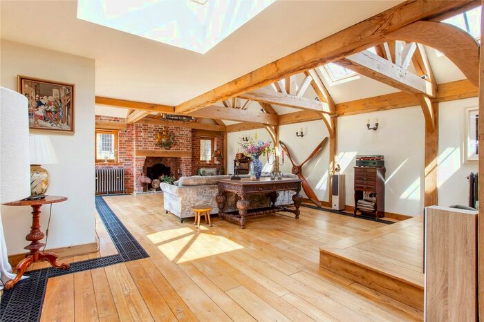 4 Bedroom Detached House For Sale In Common Road, Dorney, SL4