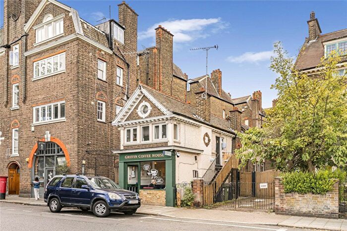 1 Bedroom Flat To Rent In Drewstead Road, London, SW16