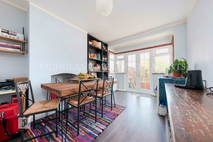 5 Bedroom Terraced House To Rent In Hampden Way Southgate, London, N14