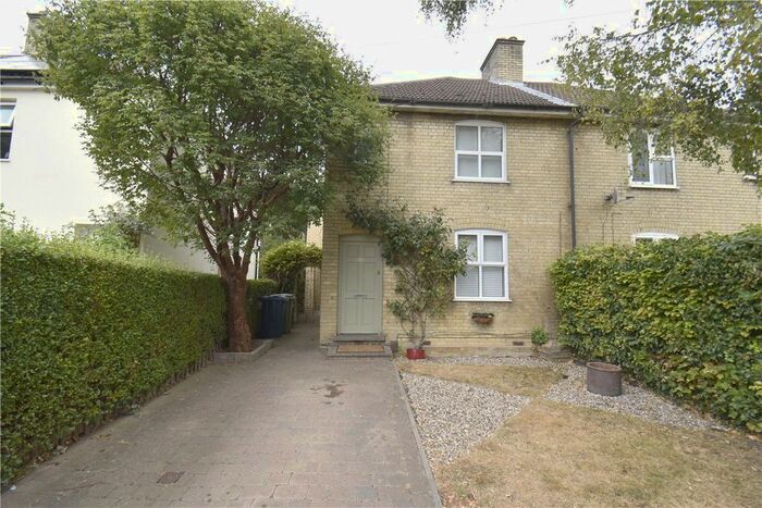 3 Bedroom Semi-Detached House To Rent In Akeman Street, Cambridge, CB4
