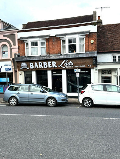 1 Bedroom Apartment To Rent In Garden Flat, High Street, Berkhamsted, Hertfordshire, HP4