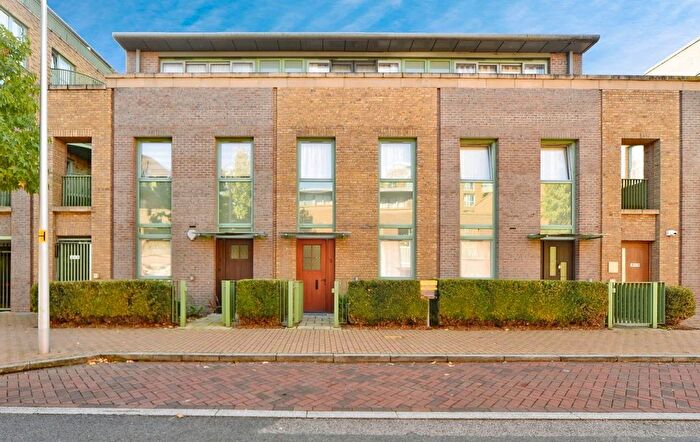 3 Bedroom Town House For Sale In Astell Road, London, SE3