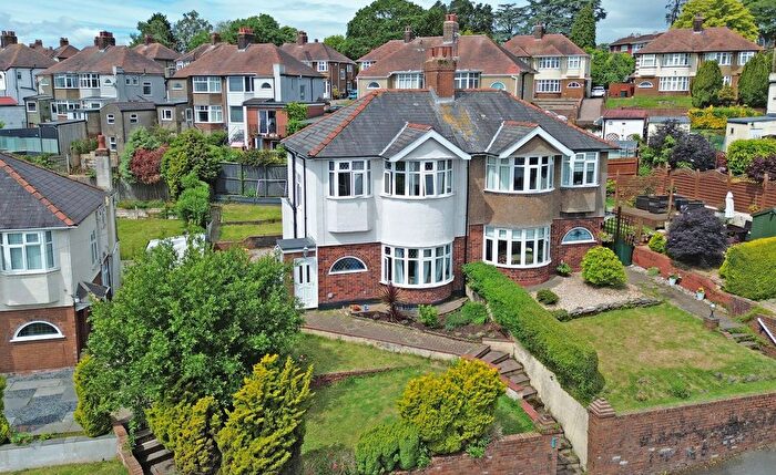 3 Bedroom Semi-Detached House For Sale In Cae Perllan Road, Newport, NP20