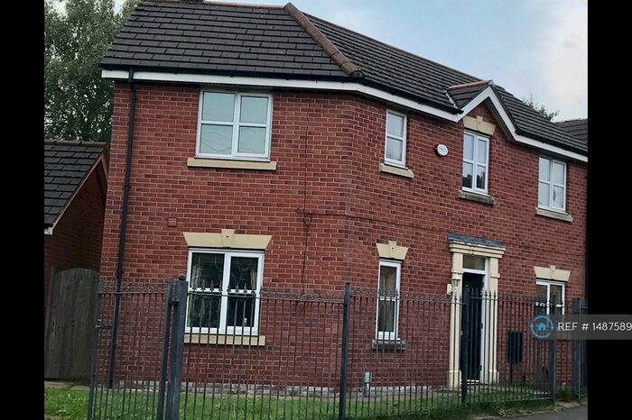 3 Bedroom Detached House To Rent In Glendevon Close, Wythenshawe, M22