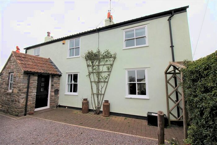 3 Bedroom Detached House For Sale In Crossways Lane, Thornbury, BS35