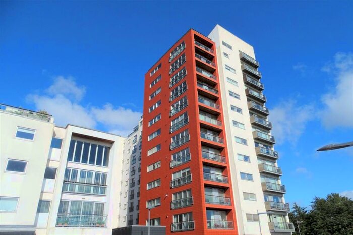 2 Bedroom Flat To Rent In Dual Aspect Bed Furnished @ Glasgow Harbour, G11