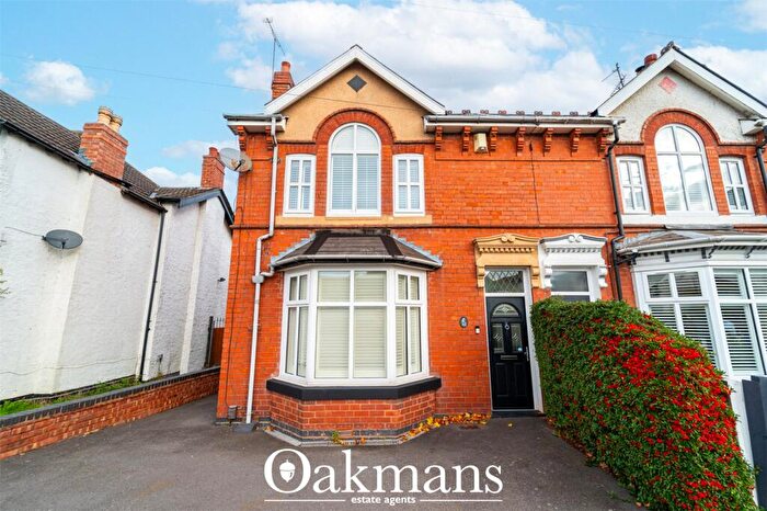 3 Bedroom House For Sale In Wychall Lane, Birmingham, West Midlands, B38